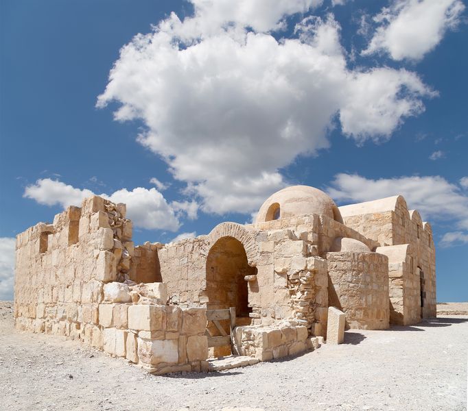 Gita di mezza giornata ai castelli del deserto orientale da Amman (AC-JHT-014)